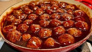 3-Ingredient Grape Jelly Meatballs