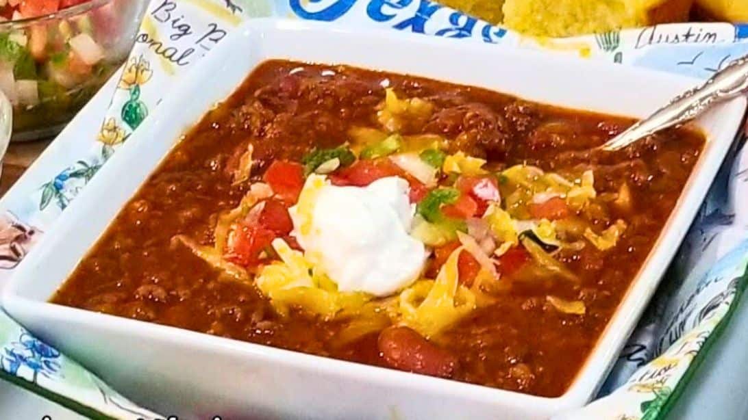 5-Star Homemade Chili Recipe | DIY Joy Projects and Crafts Ideas