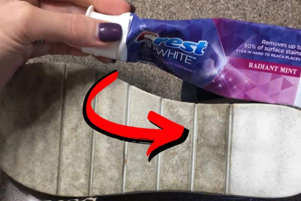 6 Smart Uses of Toothpaste for Cleaning