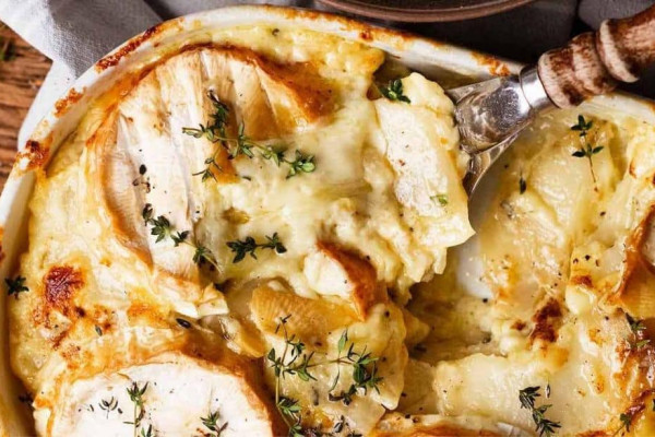 Easy Brie Dauphinoise Potatoes Recipe