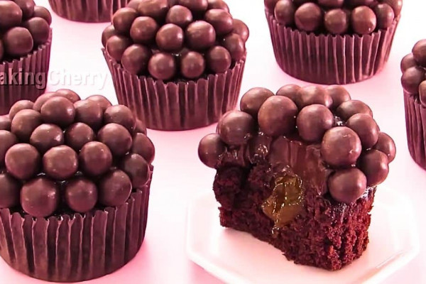Easy Bubble Chocolate Cupcakes Recipe