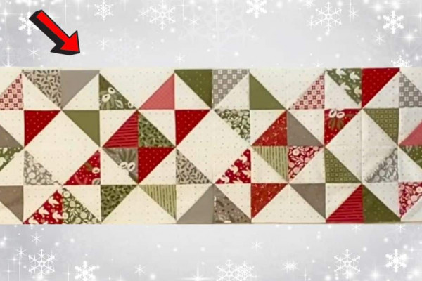 Easy Christmas Table Runner
