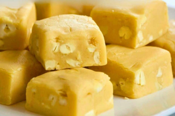 Easy and Quick Milk Toffee