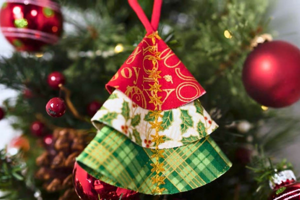 Layered Christmas Tree Ornament