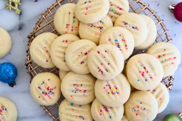 Whipped Shortbread Cookies