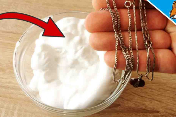 How To Clean Jewelry with Shaving Foam at Home