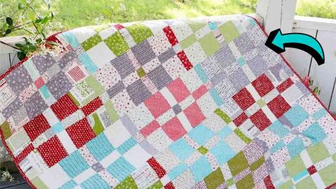 Layer Cake Crumble Quilt Tutorial | DIY Joy Projects and Crafts Ideas