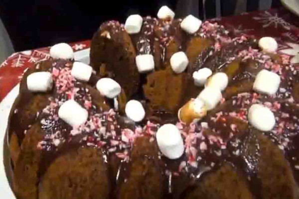 Peppermint Hot Chocolate Cake Recipe