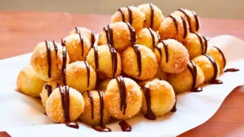 3-Ingredient Air Fryer Donut Balls Recipe | DIY Joy Projects and Crafts Ideas
