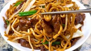 Chinese Takeout Beef Chow Mein