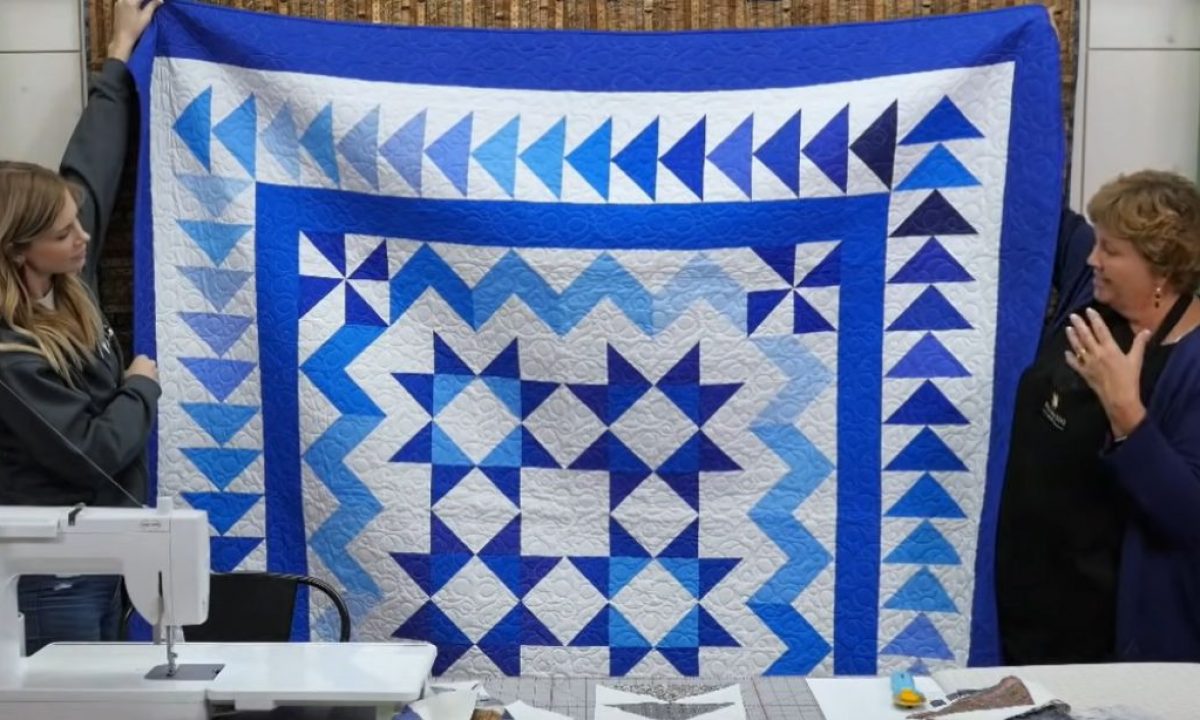 Make a Quarter Square Pinwheel Quilt with Jenny Doan of Missouri