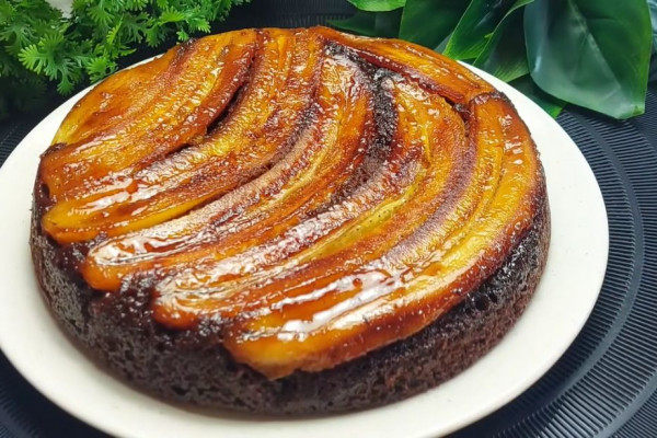 Easy No-Bake Banana Upside Down Cake