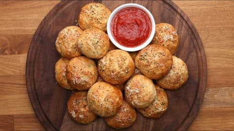Pizza Bombs Recipe | DIY Joy Projects and Crafts Ideas
