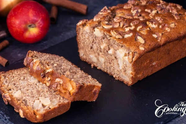 Healthy Sugar-Free Apple Bread Recipe