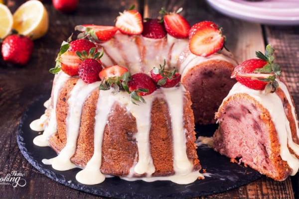 Strawberry Lemon Bundt Cake