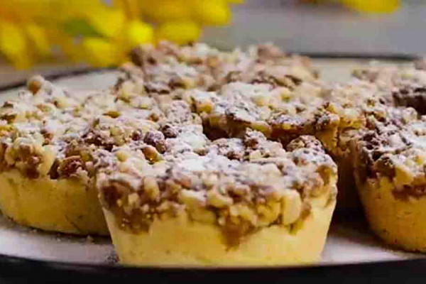 Apple Crumble Muffin Recipe