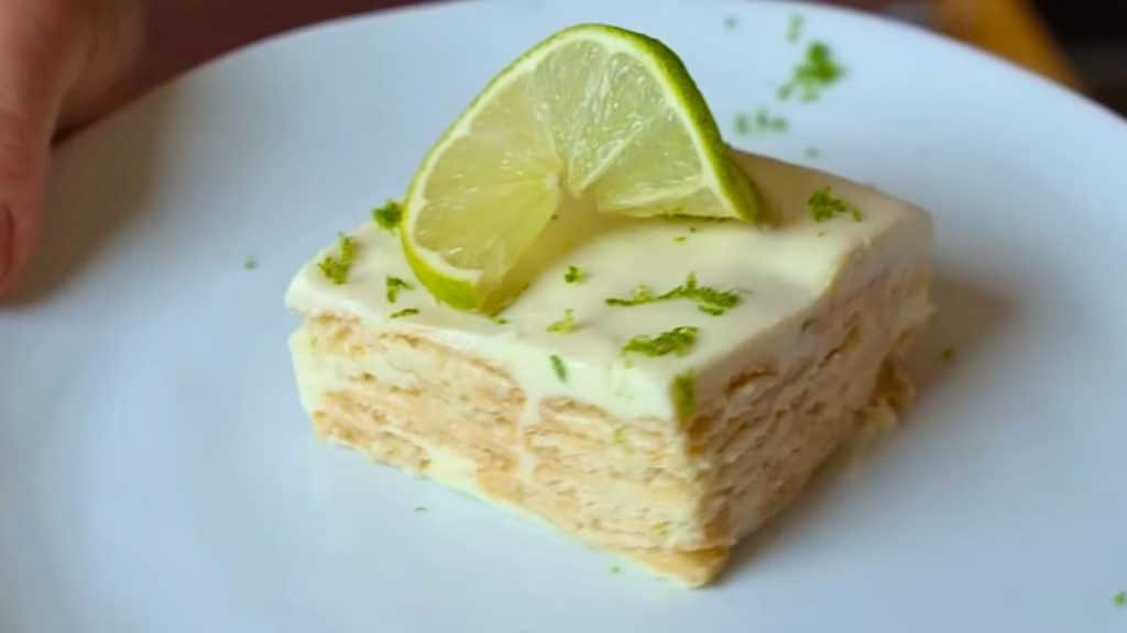4-Ingredient No-Bake Lime Cracker Pie