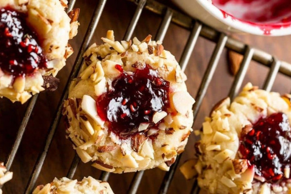 Almond Raspberry Thumbprint Cookies (2)