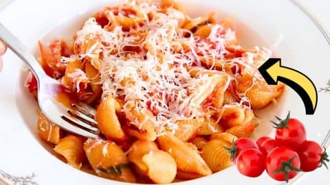 Easy 30-Minute Cherry Tomato Pasta Recipe | DIY Joy Projects and Crafts Ideas