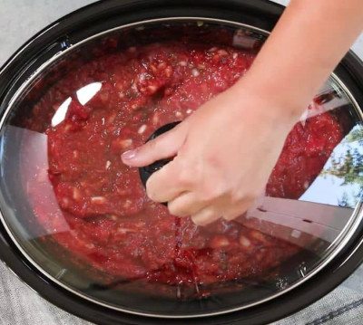 Simple Crockpot Marinara Sauce Recipe - DIY Joy