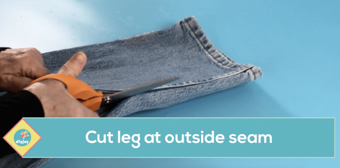 Cut Jeans to Make Cheap DIY Home Decor Ideas - Jeans Pocket Placemats