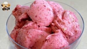 3-Ingredient Strawberry Banana Ice Cream