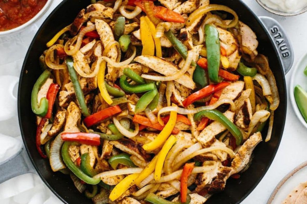 30-Minute Mexican Chicken Fajitas