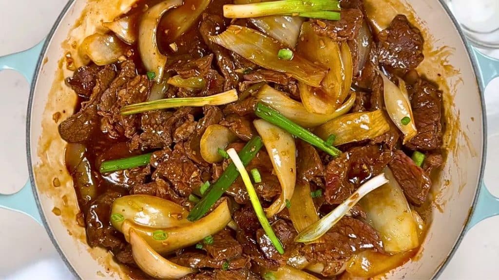 Easy Beef & Onions Stir Fry Recipe