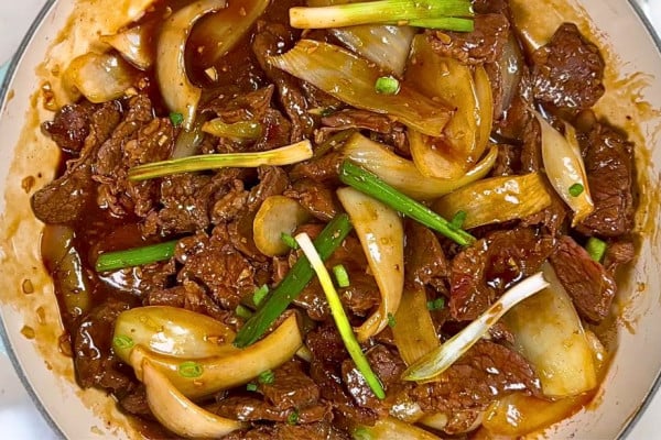 Easy Beef & Onions Stir Fry Recipe