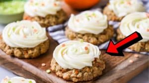 Easy Bite-Sized Carrot Cake Cookie Recipe