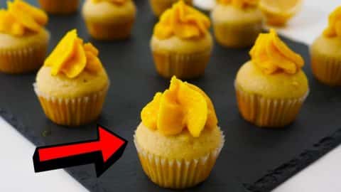 Easy Mini Lemon Cupcakes Recipe | DIY Joy Projects and Crafts Ideas