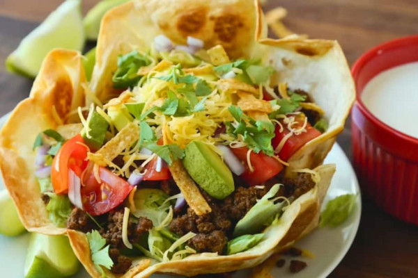 Easy Taco Salad Bowls Recipe