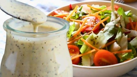 Homemade Classic Creamy Italian Dressing | DIY Joy Projects and Crafts Ideas