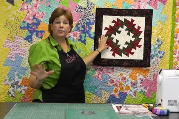 Twister Wall Hanging Quilt With Jenny Doan