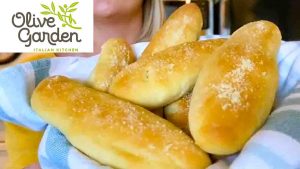 Olive Garden Copycat Breadsticks Recipe