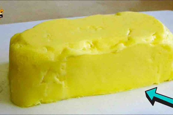 1-Ingredient Homemade Butter in 3 Minutes