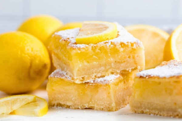 5-Ingredient Luscious Lemon Bars