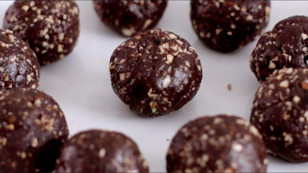 6-Ingredients Energy Balls