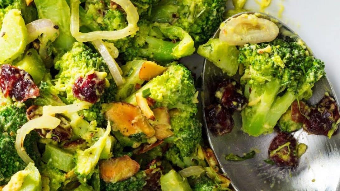 Broccoli Salad With Creamy Avocado Dressing | DIY Joy Projects and Crafts Ideas