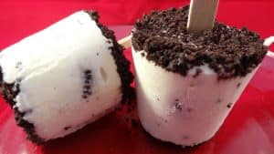 Cookies and Cream Pudding Pops