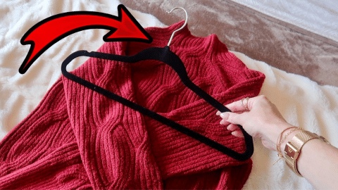 Easy 10-Second Hanger Folding Hack | DIY Joy Projects and Crafts Ideas
