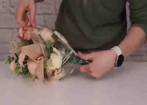 Diy Bubble Balloon Flower Bouquet Tutorial Diy Joy