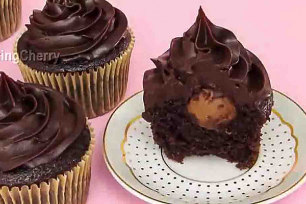 Eggless Chocolate Truffle Cupcakes Recipe