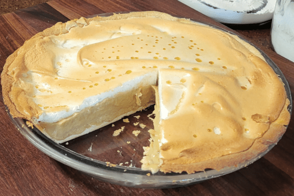 Easy Old-Fashioned Butterscotch Pie Recipe