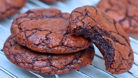 The Easiest Chewy Brownie Cookies Recipe | DIY Joy Projects and Crafts Ideas