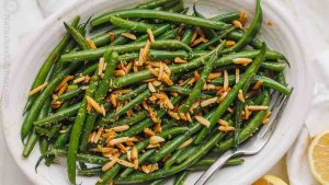 Easy Green Beans Almondine Recipe