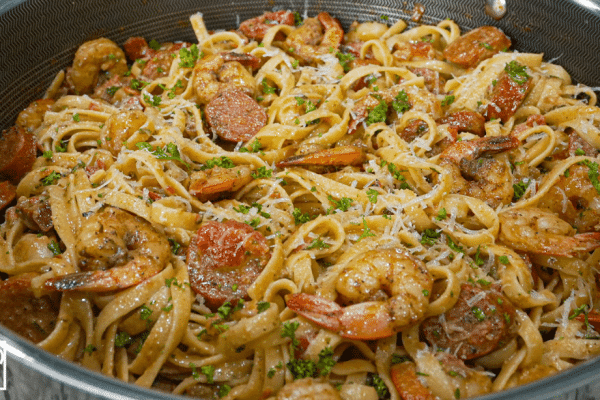 Easy Shrimp and Sausage Cajun Pasta Recipe