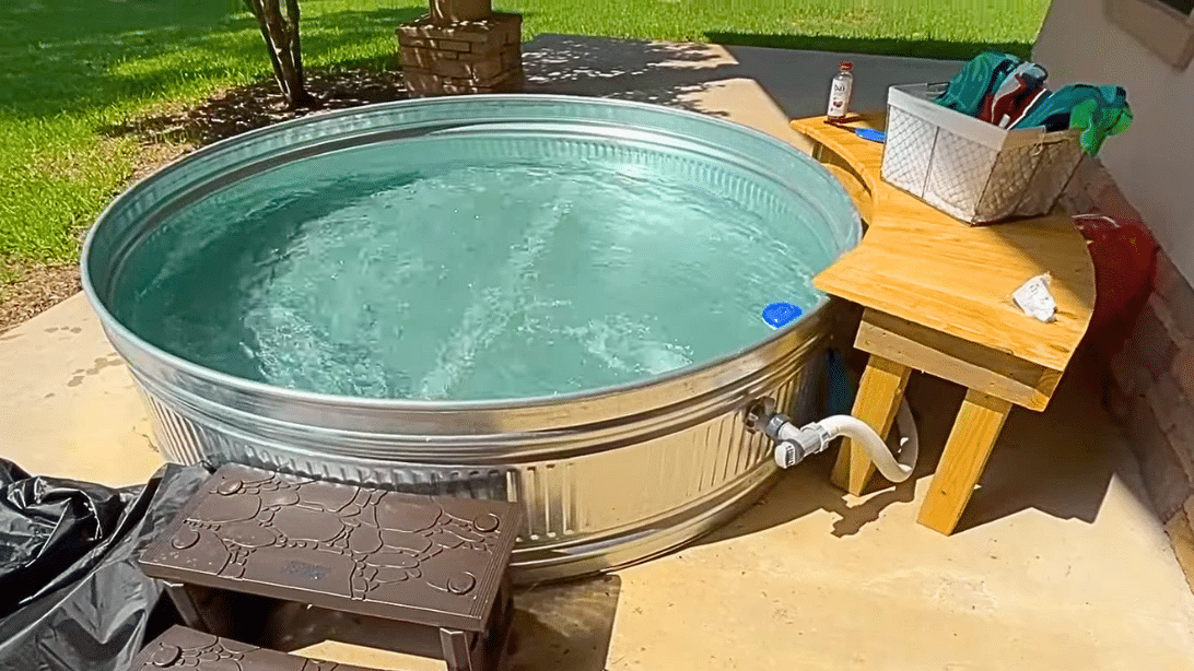 How to Build an Inexpensive Cowboy Pool | DIY Joy Projects and Crafts Ideas