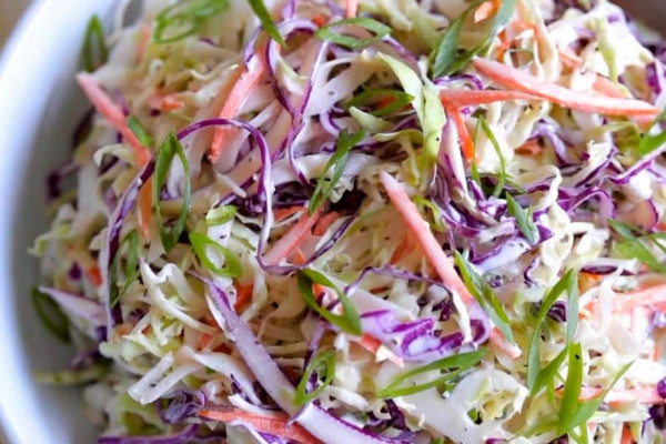 Memphis Style Creamy Coleslaw (1)