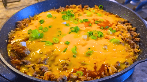 One-Pan Beef & Rice Enchilada Recipe | DIY Joy Projects and Crafts Ideas